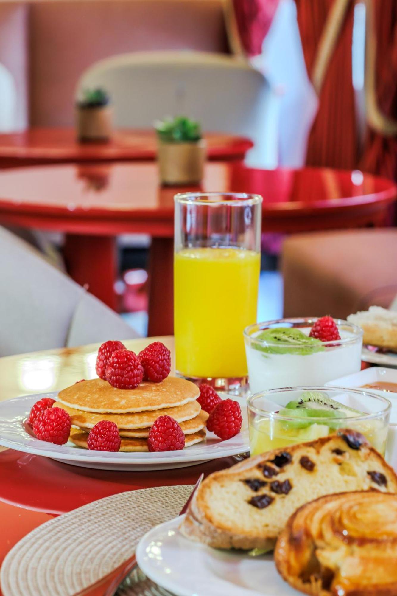 Le Cavendish Hotel Cannes Bagian luar foto