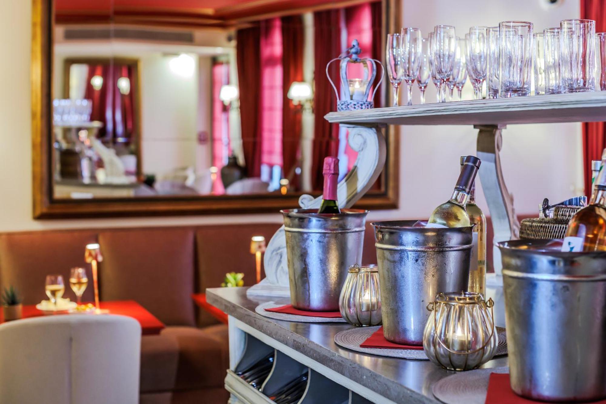 Le Cavendish Hotel Cannes Bagian luar foto
