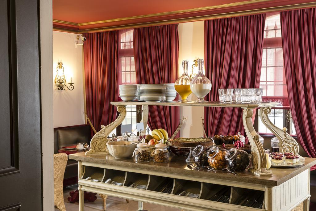 Le Cavendish Hotel Cannes Bagian luar foto