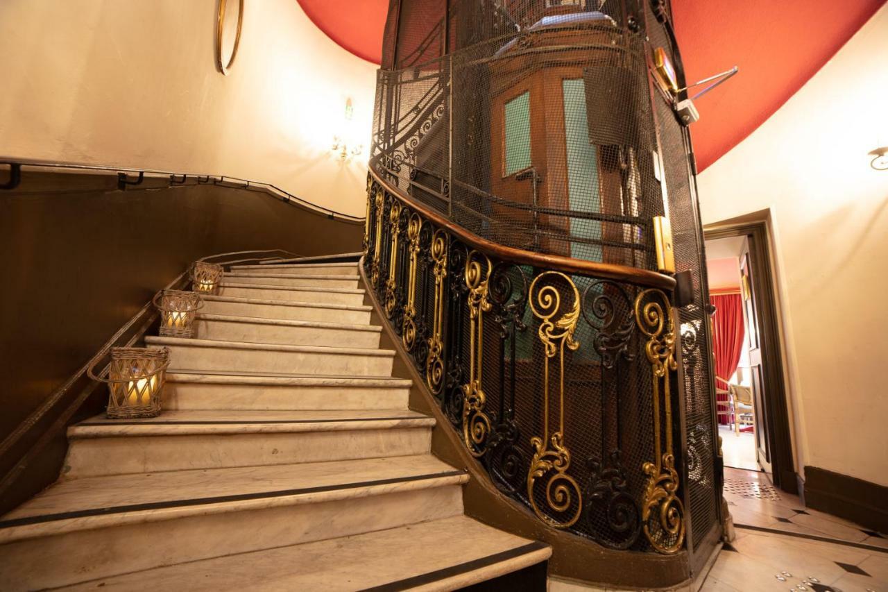 Le Cavendish Hotel Cannes Bagian luar foto